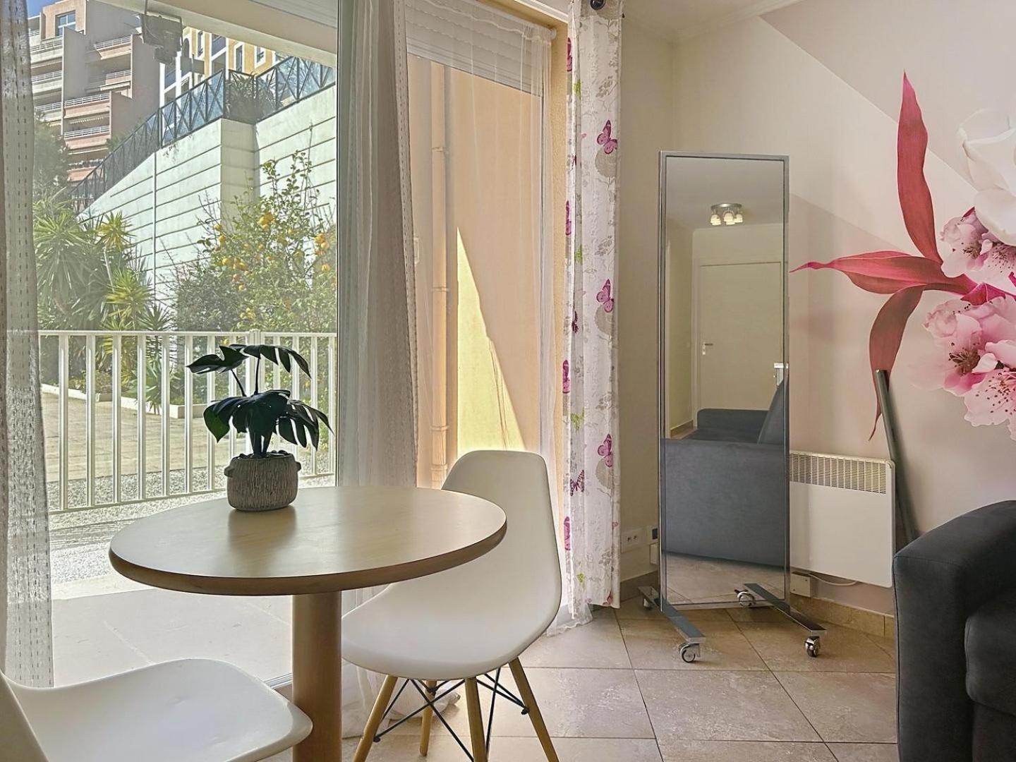 Direct Monaco Devant Piscine Apartment Beausoleil